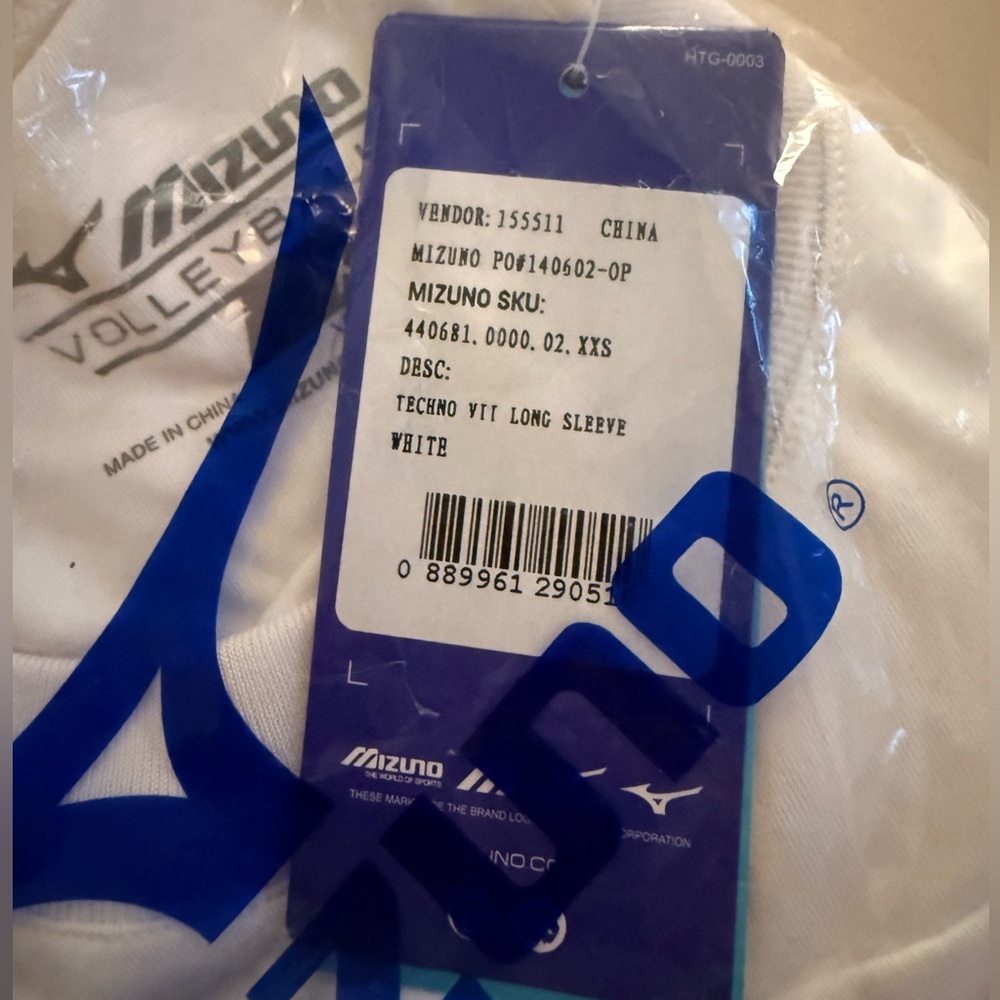 MIZUNO Techno VII Long Sleeve Active Tee, NWT - Picture 4 of 4
